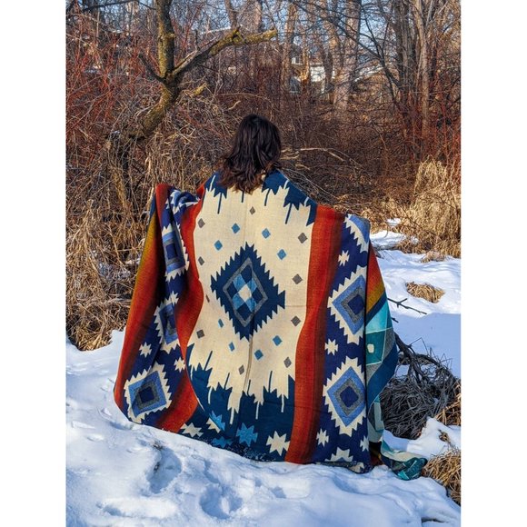 Alpaca Queen Size Blanket, Imperial Blue Geometrical Throw, Native Design Campin - Picture 8 of 10